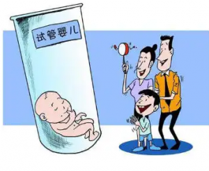 试管移植冷冻囊胚8天检测不到怀孕身体没有反应正常吗？