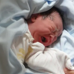 试管婴儿冷冻胚胎移植第26天感觉肚子很硬正常吗? 试管婴儿冷冻胚胎移植第26天感觉肚子很硬正常吗?