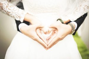 高龄绝经女性可以做试管婴儿吗